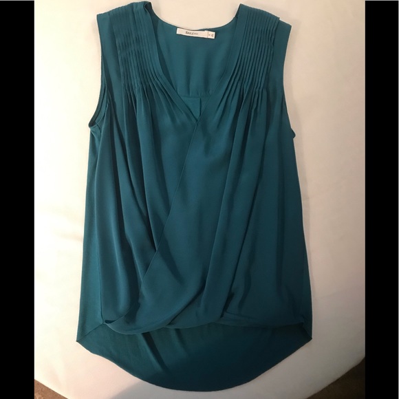 Bailey 44 Sleeveless Fawcett Pintucked Silk Crossover Drape Top - Picture 5 of 6